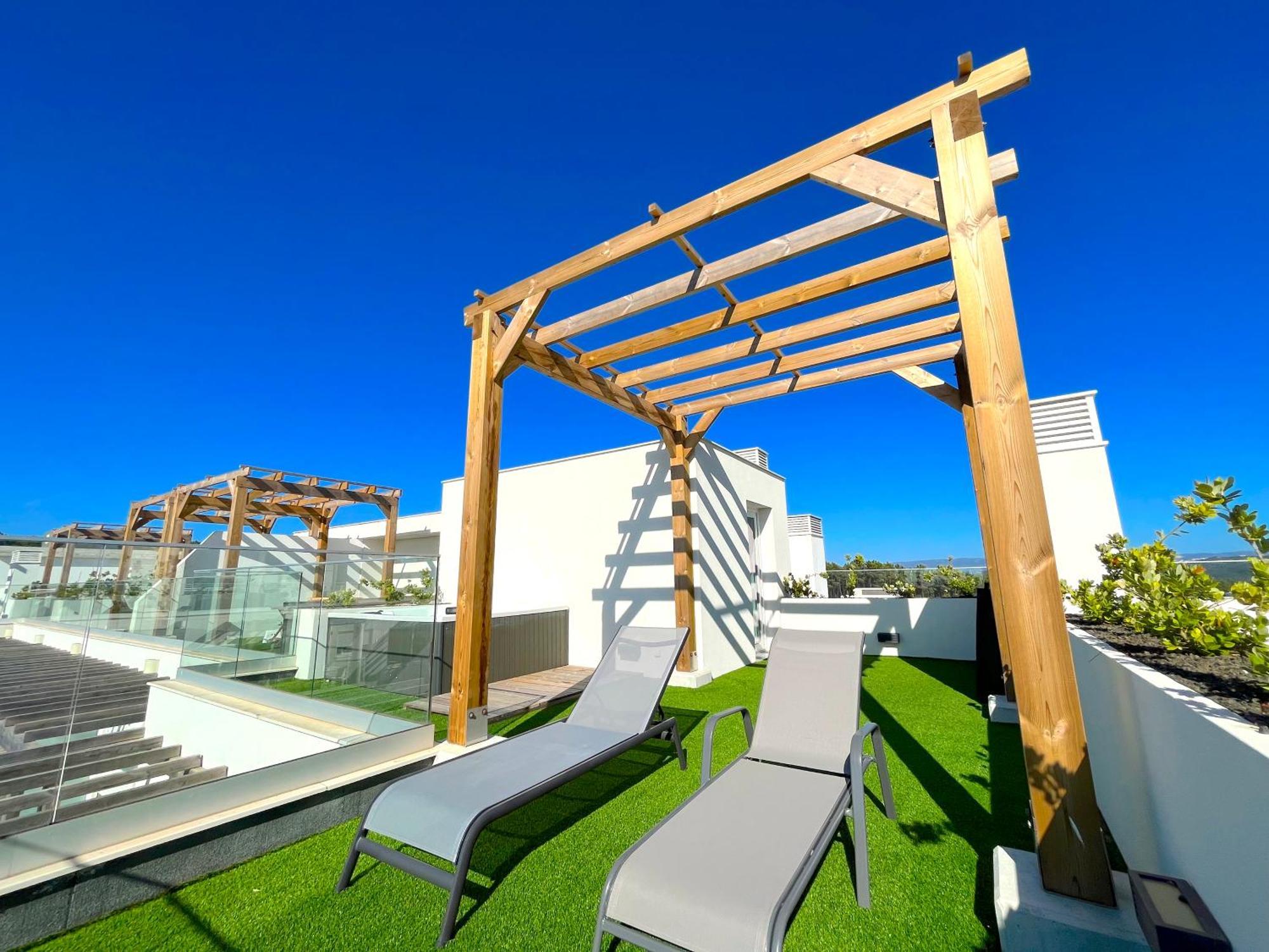 Mar A Vista - Condominium With Pool, Gym And Sea Views Nazare Exterior photo