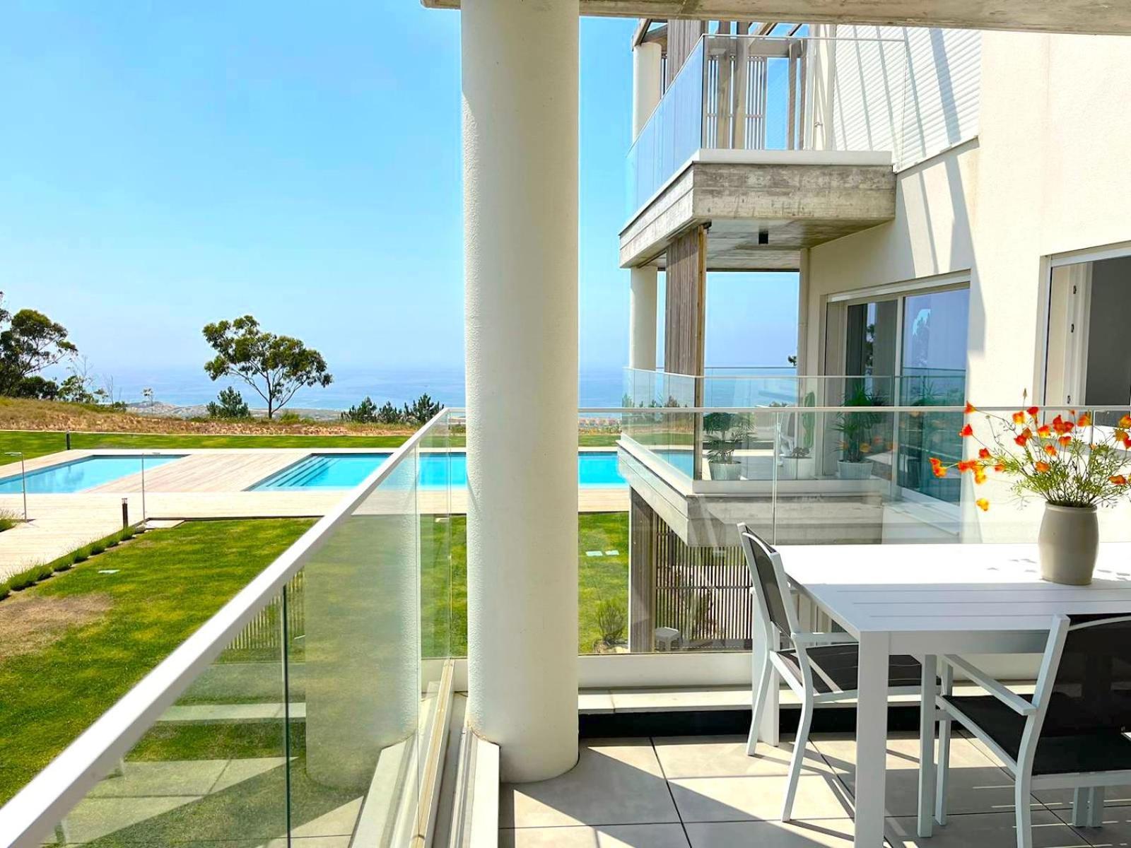 Mar A Vista - Condominium With Pool, Gym And Sea Views Nazare Exterior photo